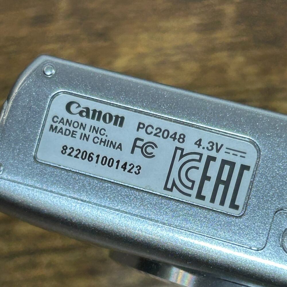 Canon PowerShot ELPH 135 16MP Silver Digital Camera Tested w/ Charger Box Case - Picture 12 of 14